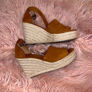 Tan/brown wedge sandals